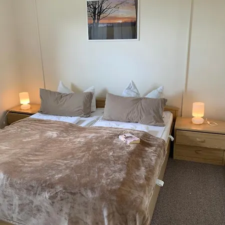 펜션 Ferienhaeuser - Baltic Wohlenberg